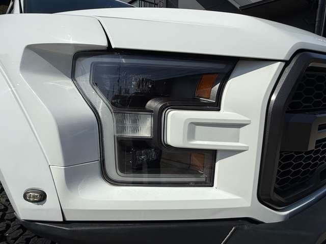 Ford F-150 12
