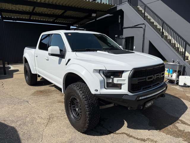 Ford F-150 6