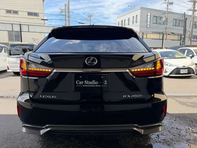 Lexus RX 10
