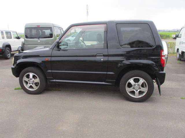 Mitsubishi Pajero Mini 2