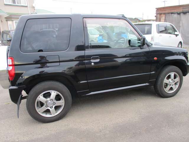 Mitsubishi Pajero Mini 3