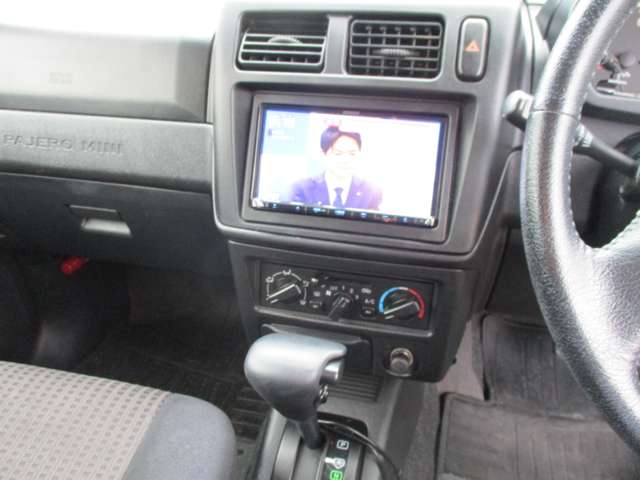 Mitsubishi Pajero Mini 7