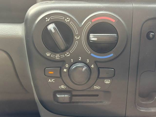 Suzuki Every 8