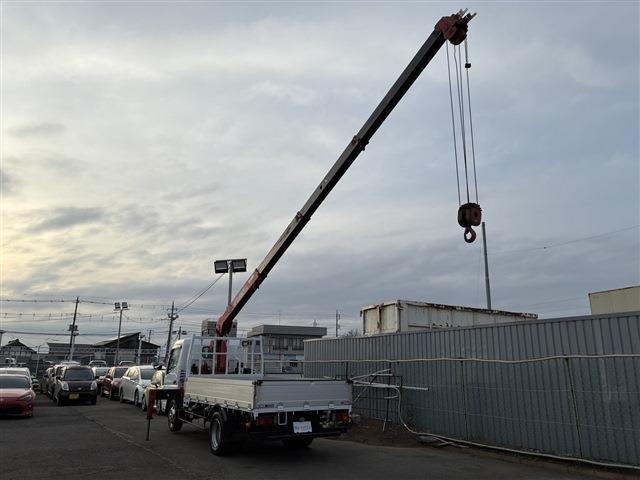Mitsubishi Fuso Canter 7
