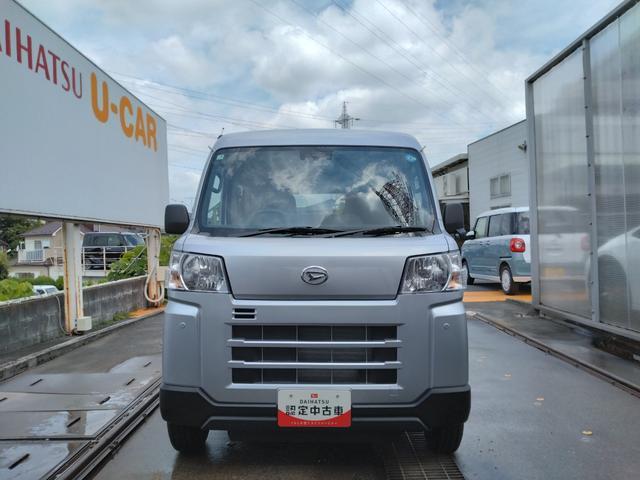 Daihatsu Hijet Cargo 4