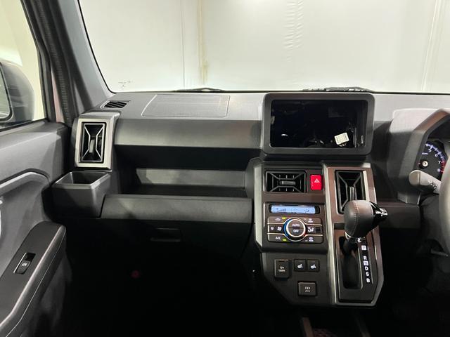 Daihatsu Taft 6