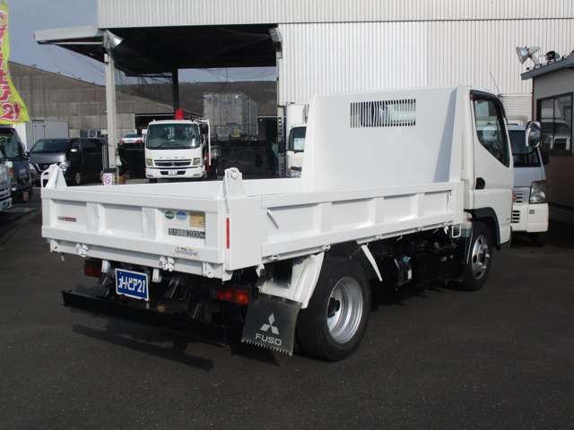 Mitsubishi Fuso Canter 7