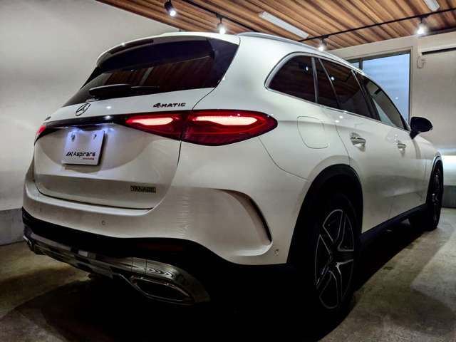 Mercedes-Benz GLC 12