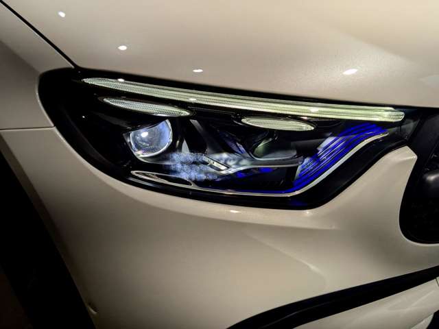 Mercedes-Benz GLC 8