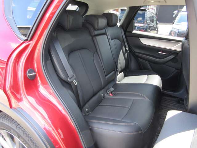 Mazda CX-60 4