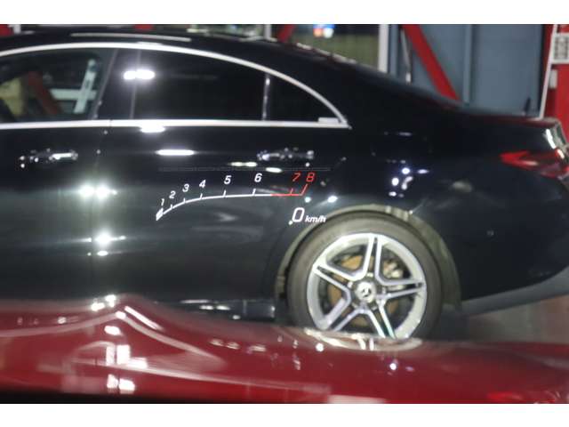 Mercedes-Benz GLB 12
