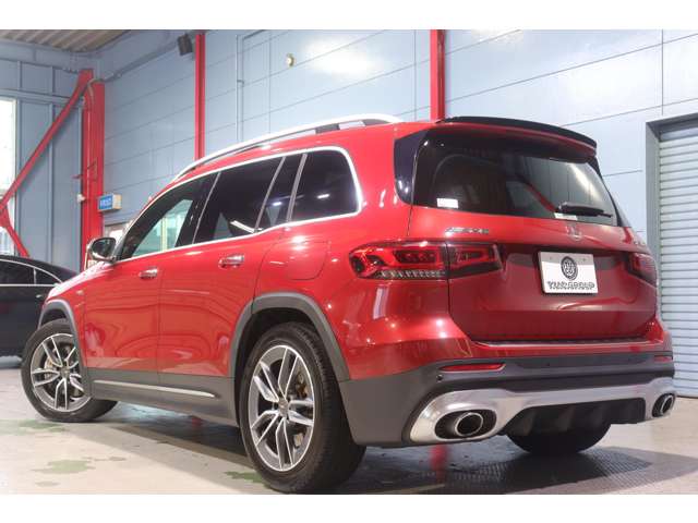 Mercedes-Benz GLB 6