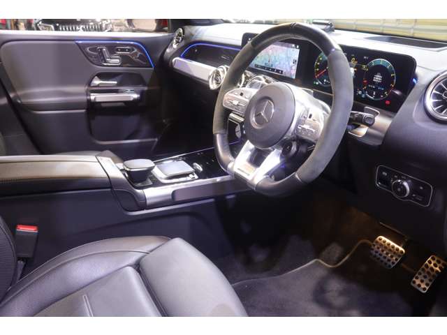 Mercedes-Benz GLB 7