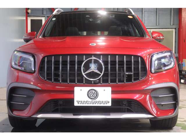 Mercedes-Benz GLB 8