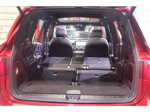 Mercedes-Benz GLB 10