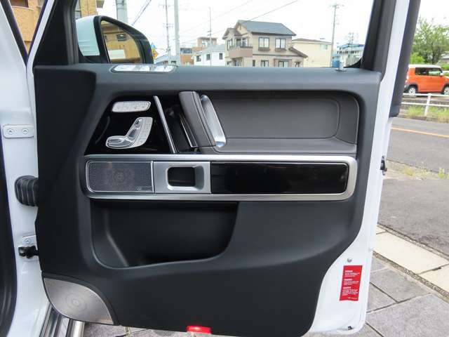 Mercedes-Benz G-Class 11