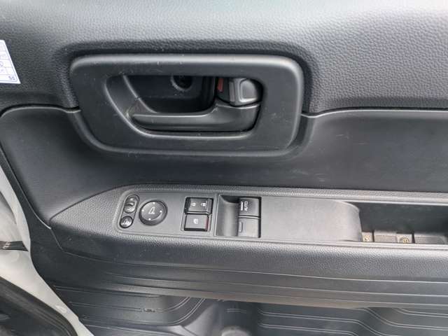 Honda N-VAN 9