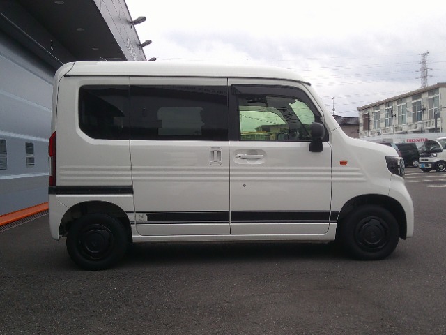 Honda N-VAN 3