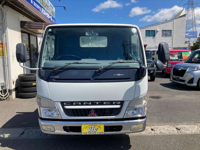 Mitsubishi Fuso Canter 2