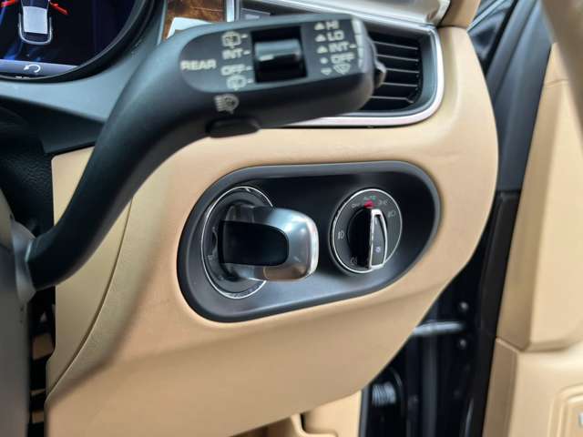 Porsche Macan 12