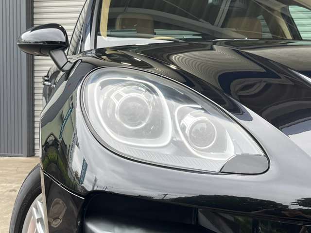 Porsche Macan 3