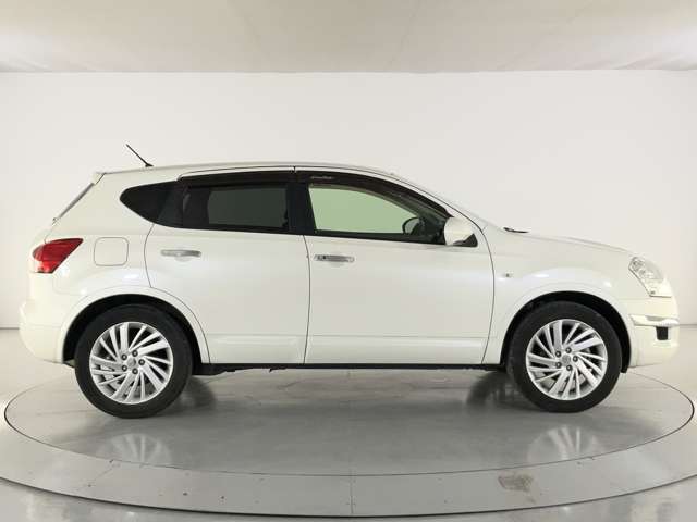 Nissan Dualis 11