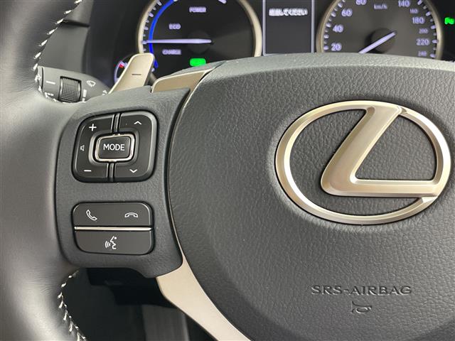 Lexus NX 8