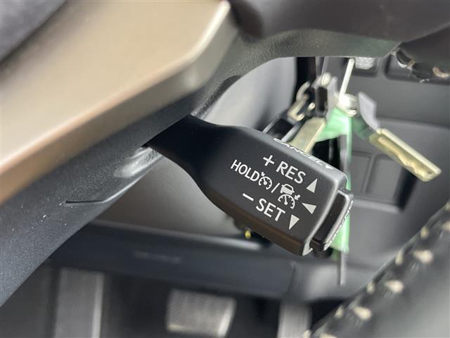 Lexus NX 10