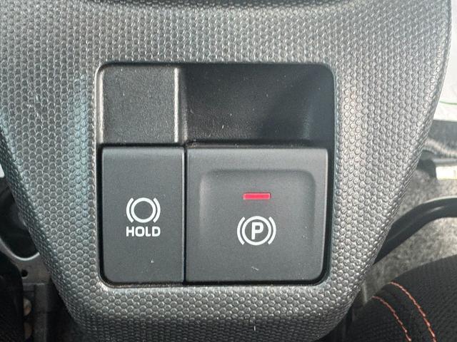 Daihatsu Taft 11