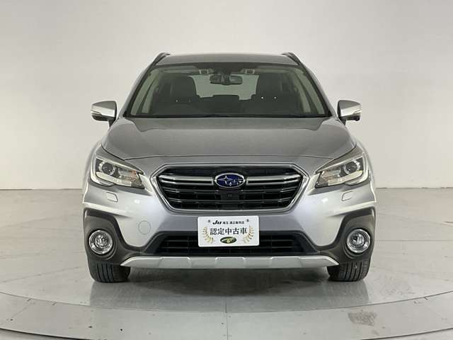 Subaru Legacy Outback 6