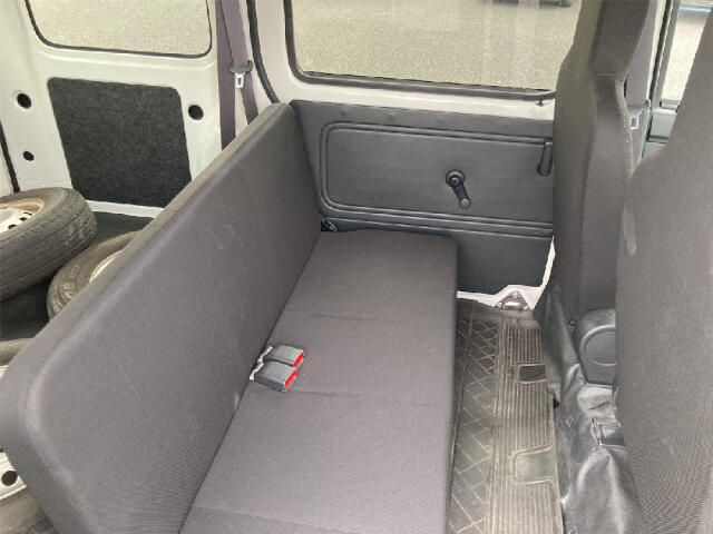 Daihatsu Hijet Cargo 12