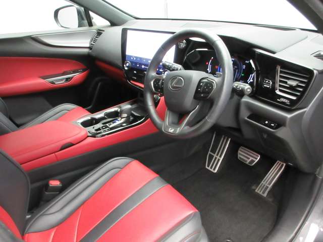Lexus NX 2
