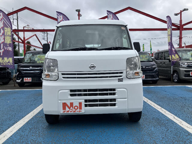 Nissan NV100 Clipper 2