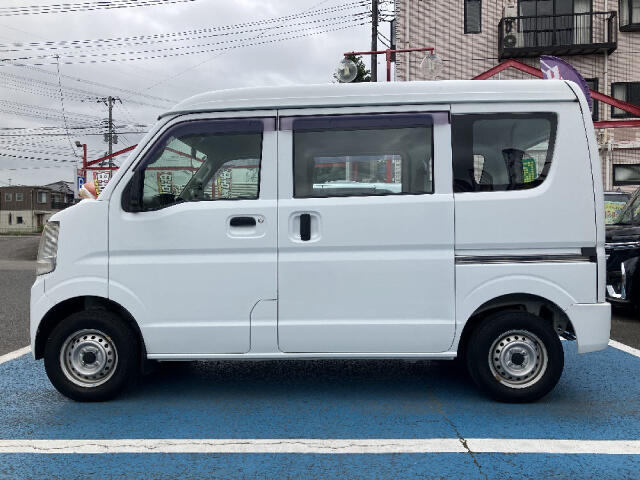 Nissan NV100 Clipper 8