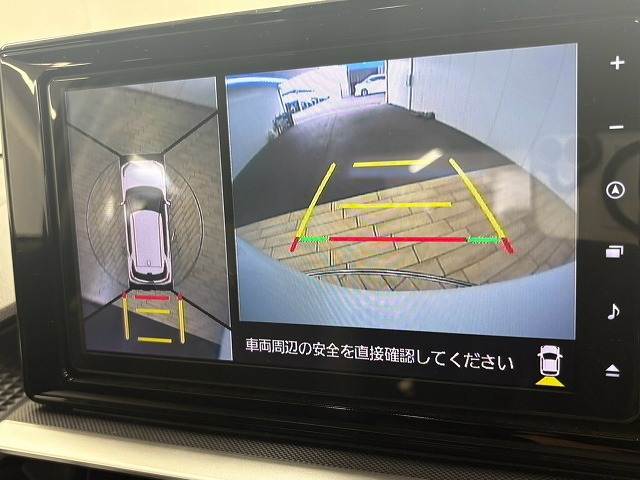 Daihatsu Rocky 4