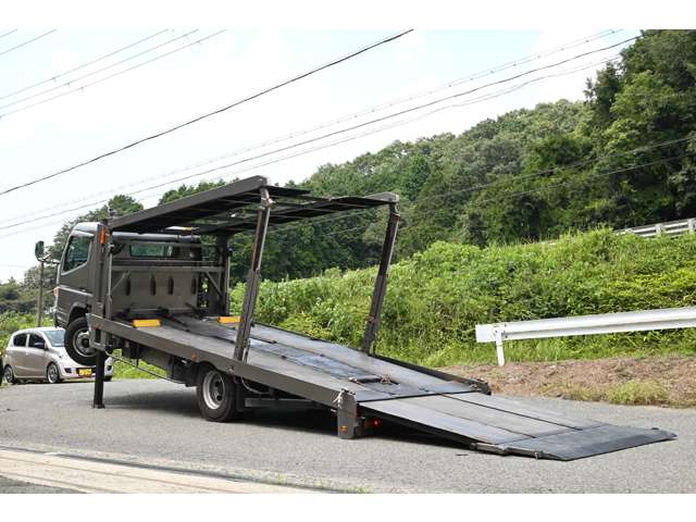 Mitsubishi Fuso Canter 11