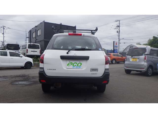 Mitsubishi ランサーカーゴ 8
