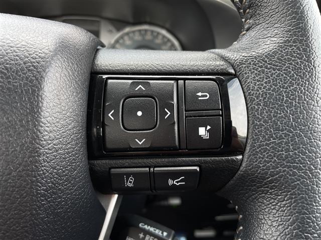 Toyota Hilux 9