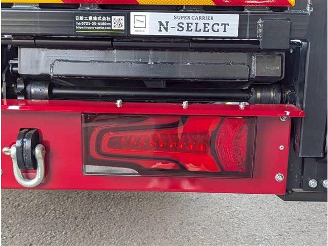 Mitsubishi Fuso Canter 12