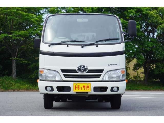 Toyota Dyna Route Van 7
