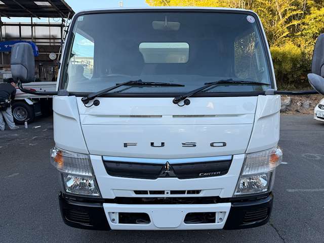 Mitsubishi Fuso Canter 2