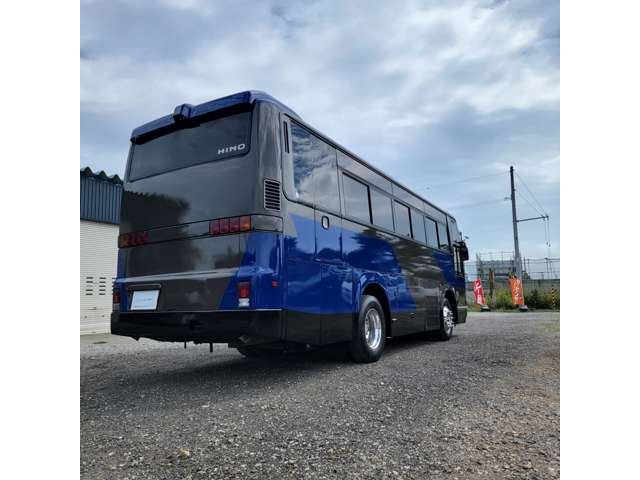 Hino S'elega 9