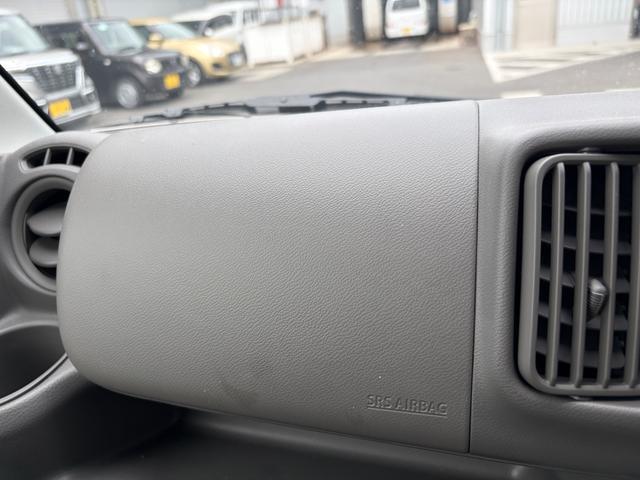 Suzuki Every 8