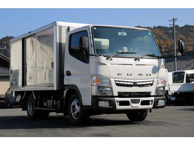 Mitsubishi Fuso Canter 3