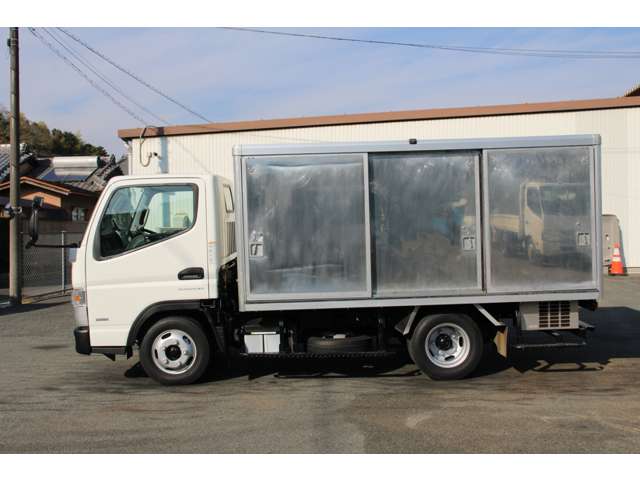 Mitsubishi Fuso Canter 4