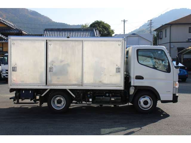 Mitsubishi Fuso Canter 5