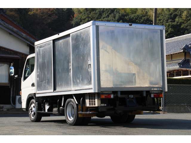 Mitsubishi Fuso Canter 6