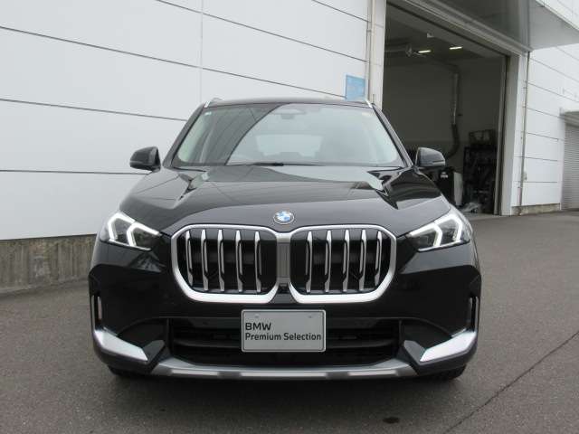 BMW X1 8