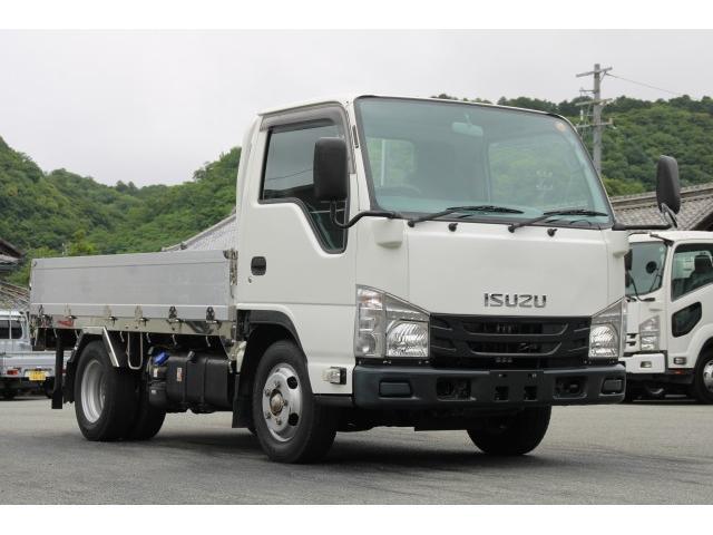 Isuzu Elf 3