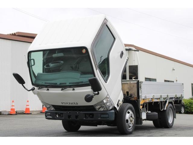 Isuzu Elf 6